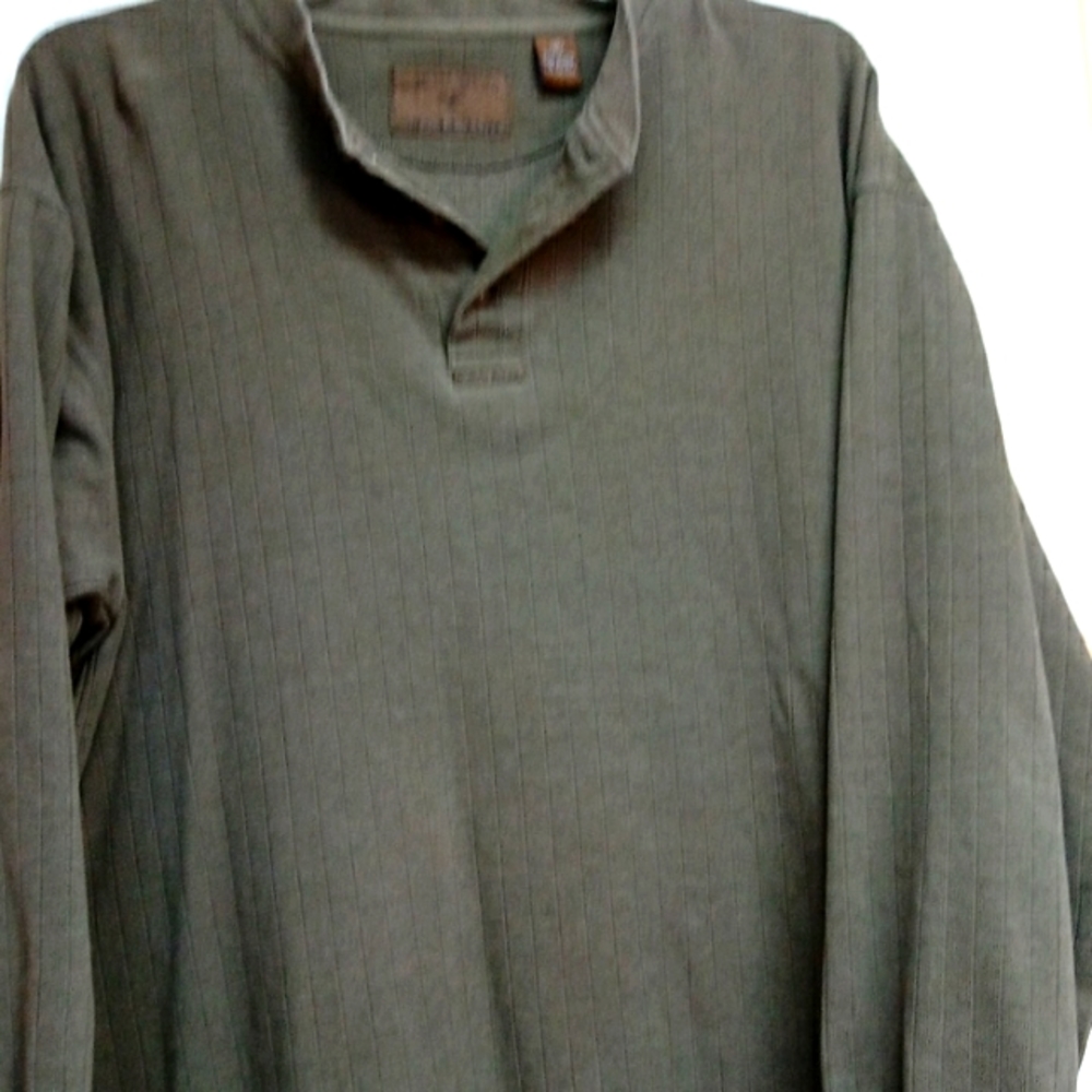 North River Outfitters pullover